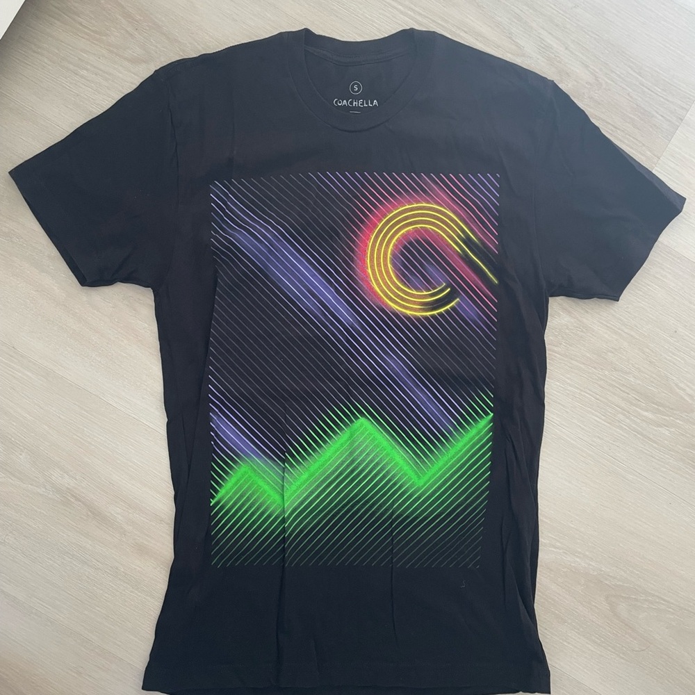 2014 Coachella T-Shirt size S - official merchandise (NEW)